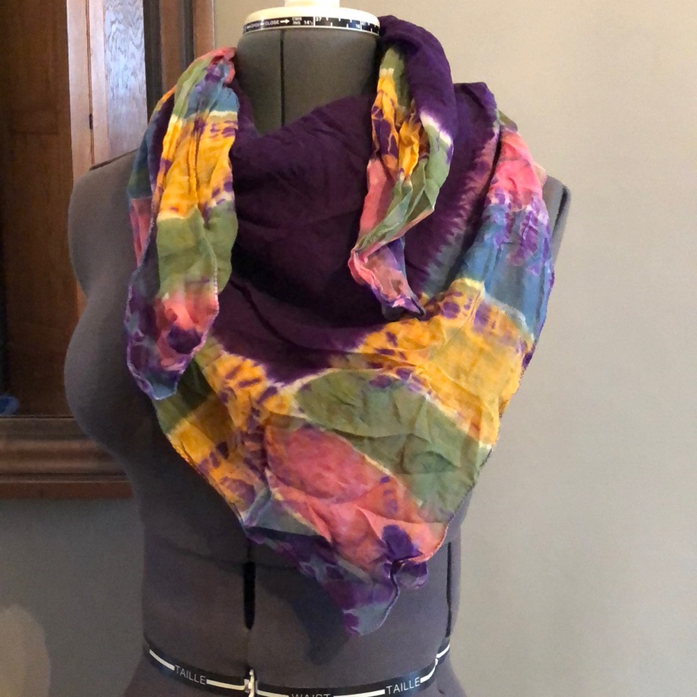 Scarf - Picture 2 of 3